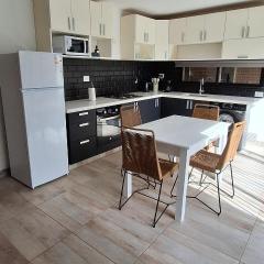 Hermosa Casa Con pileta y quincho