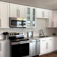 Family Friendly & Cozy Two Bedroom Denver