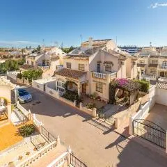2 Bedroom Stunning Home In La Zenia