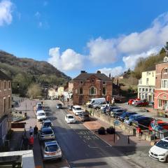 Ironbridge town apartment