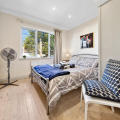 Stylish 4 Bed 2 Bath NW London