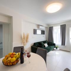 Anamaria Apartment - Just Steps from the Beach