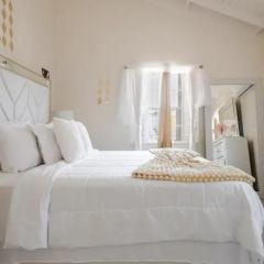Barefoot Bliss Short Term Rental with pool in Colbeck Manor