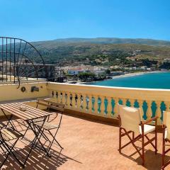 Chic Magnificent Sea View Suite