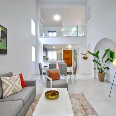 Aphrodite Gardens Stunning Villa by VICHY Holidays