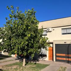 Duplex moderno con cochera