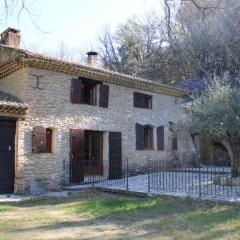 Mas provencal traditionnel