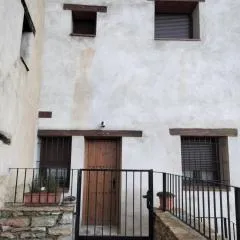 Casa Cantara, 1-Patio 2-Moreria 3-Atico