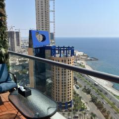 شقةباأطلالة بحرية برج الجوهره داماك Damac AlJawharah Tower