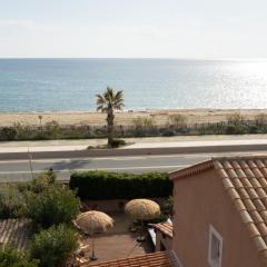 Domaine Loiseau Bleu, MerSea house at 10m from the Sea, Sainte-Maxime