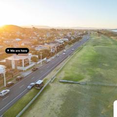 Luxury Papamoa Beach House with Pool and Spa Pet Friendly