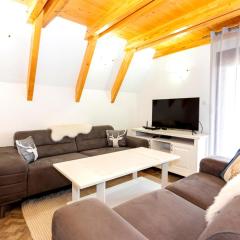 HILL VIEW Chalets