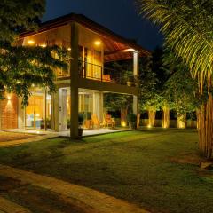 Villa Rumassala Luxury Chalets Unawatuna