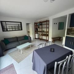 Agréable appartement à Beaulieu sur mer à 300 métres des commerces et de la mer