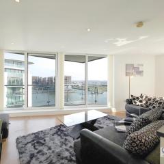 Serviced Two Bed Apartment London Docklands