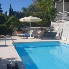 WELCOME TRAVELLER Alema House