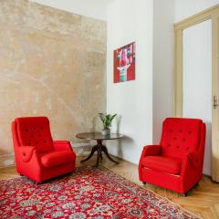 BudapeStayz - Baross Apartments