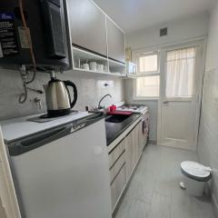 Departamento en la mejor ubicación de Mar del Plata a 50 metros del mar en zona Guemes y a dos cuadras del casino del mar !