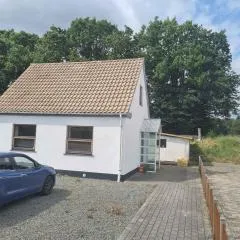 Enjoy The Charming Townhouse Close To The Beach