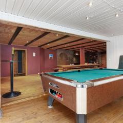 Cave in, 5 bedroom guesthouse - 275m2