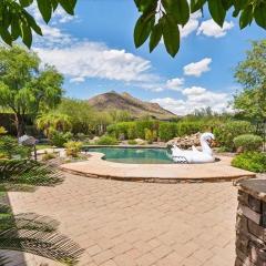Sunrise Retreat - Backyard Oasis - Beautiful Views