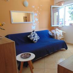 Apartments Elelu - One-Bedroom Apartment with Terrace