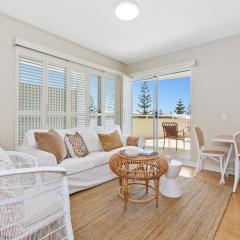 The Pool Resort Kingscliff - 2B Dual Key 1201-02 - Holiday Management
