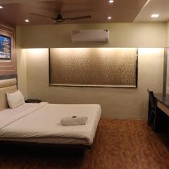 Hotel Vinyasa Residency
