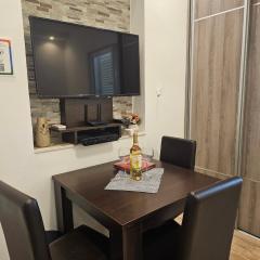 Suncani Skalini-Old Town