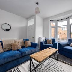 Modern & Cozy 2BR Stay in Darlington
