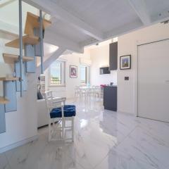 Vista Mare: Moderno Loft al Centro di Alghero