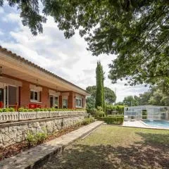 Casa con piscina en Vilobí dOnyar