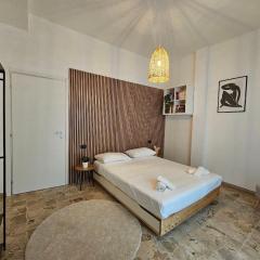 Ele's apartment