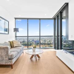 Beautiful Brisbane CBD High Rise Apt at Queens Wharf