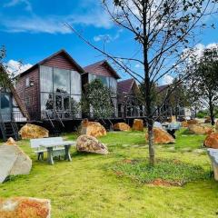 Quinn Homestay