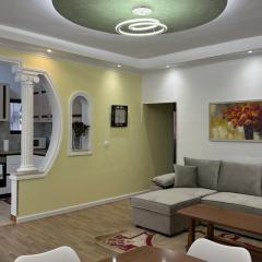 Central Comfort 2BR with Lush Living Room