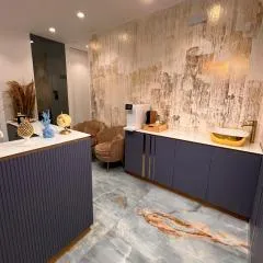 Suite 14