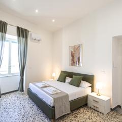 MH Suites Rooms Apartments