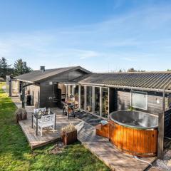 Lovely Holiday Home With A Wildness Bath, Close To The North Sea And Søndervig Center