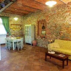 Rio Corso, antico cascinale toscano