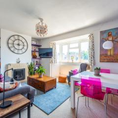 Cozy 4-Bed with Garden in Trendy Stoke Newington - Pass the Keys