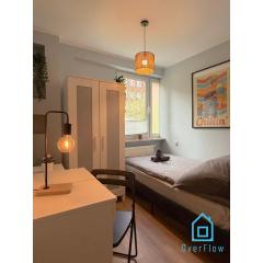 Stitch Room 10 Min to Old Town Gdańsk,PKP & Shopping Mall