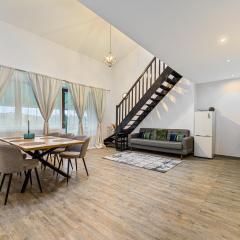 Zen Loft with Forest View in Silver Mountain