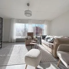 Omakotitalo lähellä keskustaa