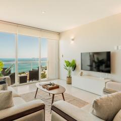 MAREA New 2 BDR Beachfront by Casa Paraíso
