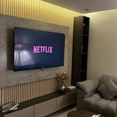 استيديو بحي العقيق مودرن بتصميم هادى