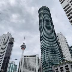 Vortex suites KLCC by Dela