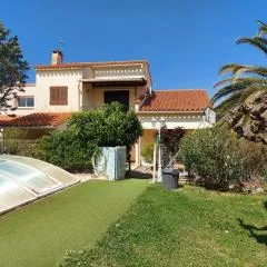 Villa climatisée avec belle terrasse et jardin à Saint-Génis-des-Fontaines - FR-1-776-133