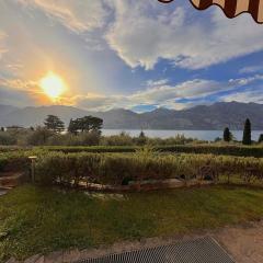 Perlissima, Lake View and Pool