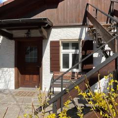 Ciasa Larese, between the lake and the Dolomites